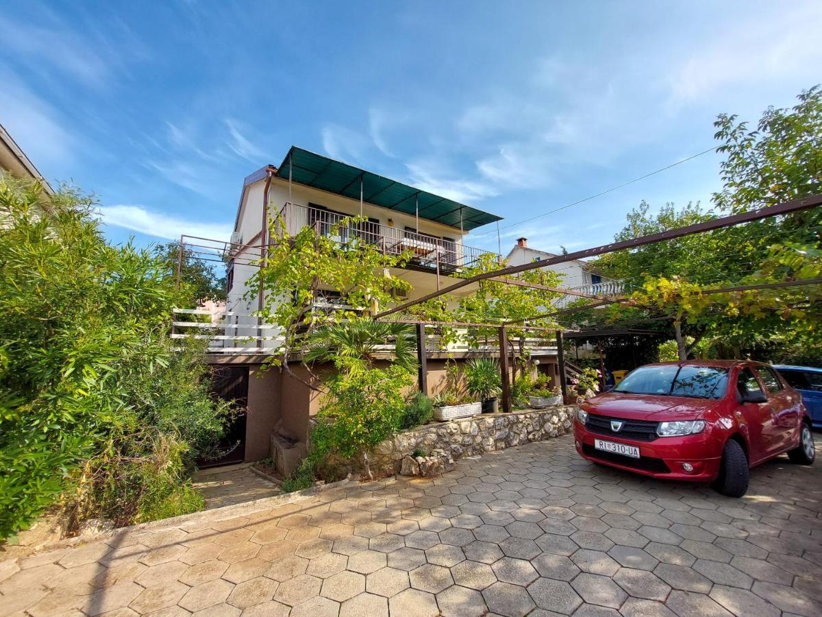 Apartments Vilim Pinezići Exteriér fotografie