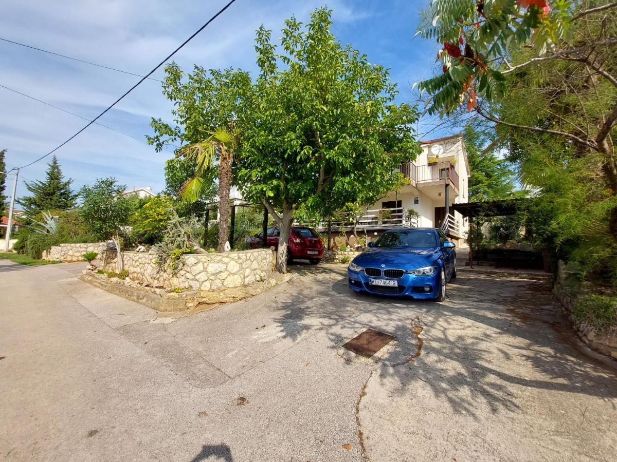 Apartments Vilim Pinezići Exteriér fotografie